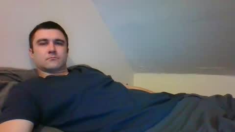 Snapshot of crush380 chatting on 03-04-25, 11:32 Crush380 online show from 03-04-25, 11:32