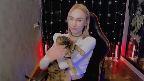 Snapshot of crybambi chatting on 02-05-26, 05:56 crybambi online show from 02-05-26, 05:56