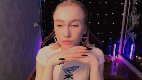 Snapshot of crybambi chatting on 02-13-26, 06:42 crybambi online show from 02-13-26, 06:42