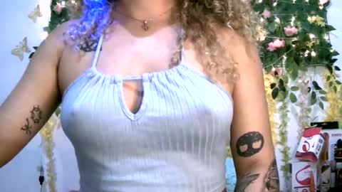 Snapshot of crysrus chatting on 02-26-26, 01:48 crysrus online show from 02-26-26, 01:48