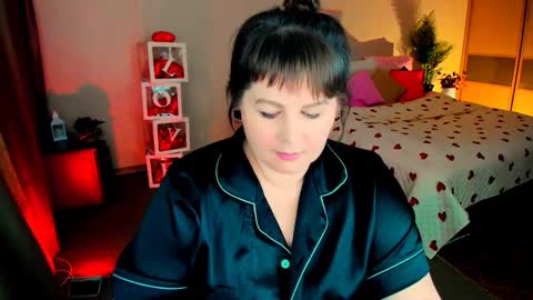 Anna online show from 02-18-26, 07:32