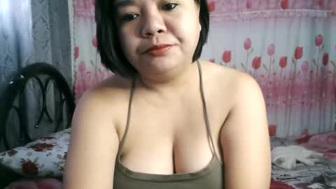 Snapshot of crystal_april chatting on 01-06-25, 12:59 Crys online show from 01-06-25, 12:59