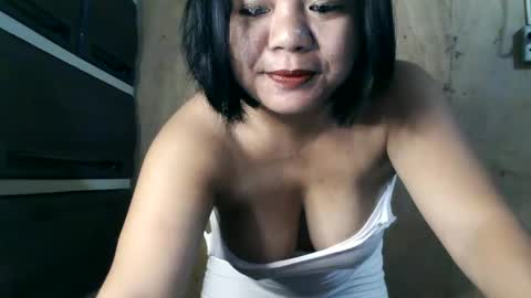 Snapshot of crystal_april chatting on 02-18-25, 02:05 Crys online show from 02-18-25, 02:05
