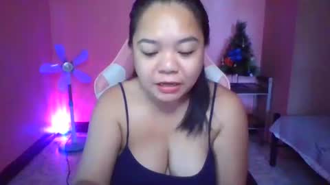 Snapshot of crystal_april chatting on 09-20-25, 02:45 Crys online show from 09-20-25, 02:45