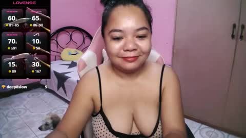 Snapshot of crystal_april chatting on 09-21-25, 07:32 Crys online show from 09-21-25, 07:32