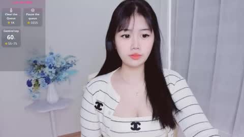 crystal_lea online show from 10-16-25, 11:50