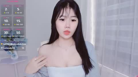 crystal_lea online show from 10-22-25, 01:39