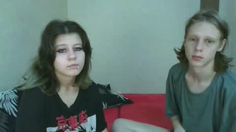 Crystal and Marcl online show from 10-04-25, 12:58