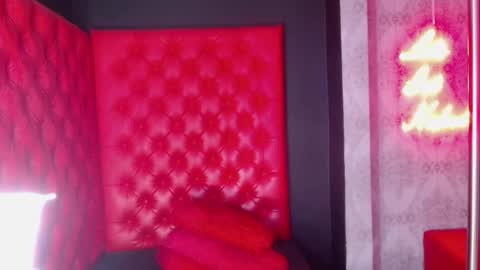 Crystal online show from 11-13-25, 08:02