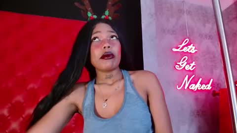 Crystal online show from 12-22-25, 08:39