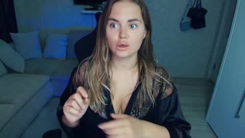 crystalemily online show from 09-08-25, 07:13