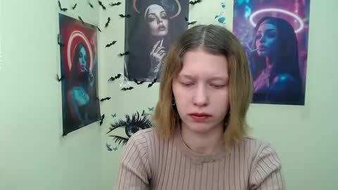 Stella online show from 03-11-25, 07:15