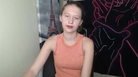 Stella online show from 09-19-25, 06:15