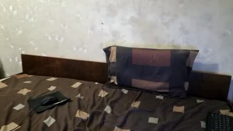 Crystallax online show from 10-26-25, 01:44