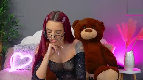 crystallred online show from 04-09-26, 06:19