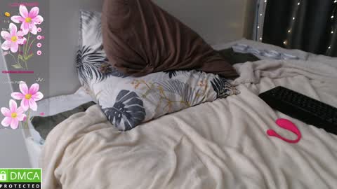 Lia online show from 02-07-25, 03:01