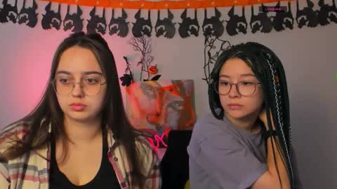 crysten878 online show from 10-31-25, 09:32