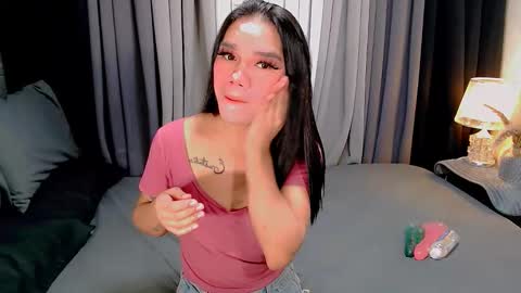 bea takashi  online show from 11-23-25, 09:09