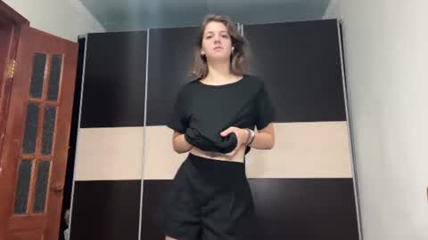 Snapshot of cucgrueber chatting on 07-12-26, 10:06 cucgrueber online show from 07-12-26, 10:06