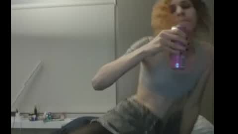 cuddleavenue online show from 10-05-25, 01:48