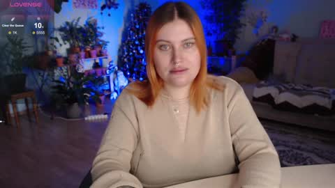 Snapshot of cuddlieschris chatting on 12-25-24, 04:12 Chris online show from 12-25-24, 04:12