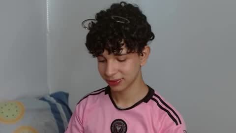 Cuddly online show from 12-04-24, 04:27