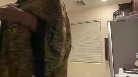 cum2charmxx online show from 10-13-25, 06:13