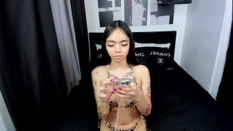 Snapshot of cum4ella chatting on 02-12-26, 06:41 Spooky ella online show from 02-12-26, 06:41