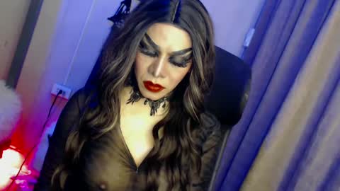 CUMMELA SLUTI online show from 03-11-25, 09:13