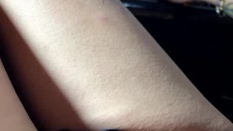 im KIM new girl to spoil online show from 02-17-25, 11:53