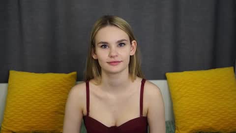 Naomi online show from 10-21-25, 09:15