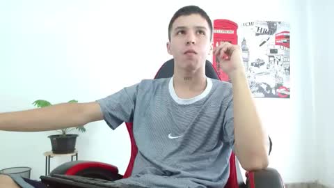 cumandres online show from 11-15-25, 01:51