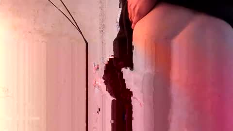 Snapshot of cumfeetbass chatting on 02-15-25, 07:16 cumfeetbass online show from 02-15-25, 07:16