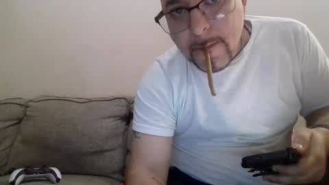 Snapshot of cummachine2022 chatting on 03-07-25, 01:53 cummachine2022 online show from 03-07-25, 01:53