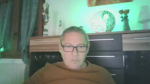 Snapshot of cuni6969 chatting on 11-13-25, 08:19 cuni6969 online show from 11-13-25, 08:19