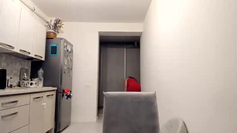 Snapshot of cuplu29 chatting on 02-18-25, 04:04 maria  alex online show from 02-18-25, 04:04