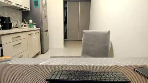 Snapshot of cuplu29 chatting on 02-27-25, 04:31 maria  alex online show from 02-27-25, 04:31