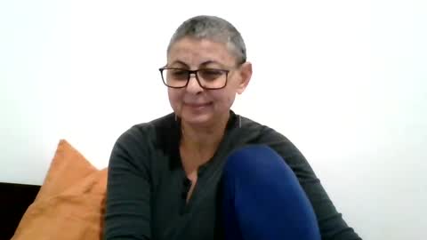 Snapshot of cuplu4346529860 chatting on 01-17-25, 03:53 couple online show from 01-17-25, 03:53