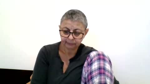 Snapshot of cuplu4346529860 chatting on 01-18-25, 05:48 couple online show from 01-18-25, 05:48