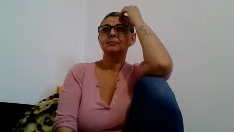 Snapshot of cuplu4346529860 chatting on 01-22-25, 01:42 couple online show from 01-22-25, 01:42