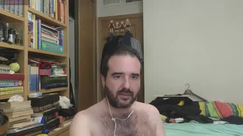 curiosillo1983 online show from 09-22-25, 03:41