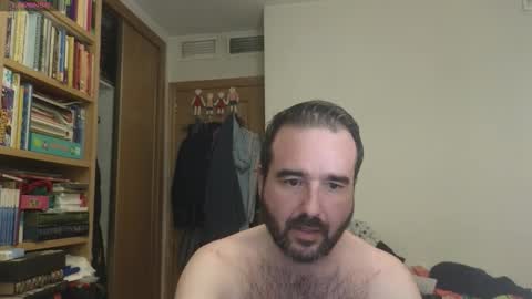 curiosillo1983 online show from 09-25-25, 04:21