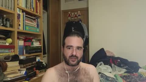 curiosillo1983 online show from 10-23-25, 03:50