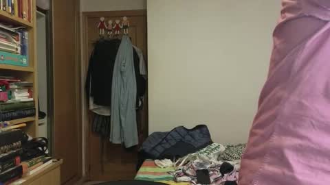 curiosillo1983 online show from 10-30-25, 10:32