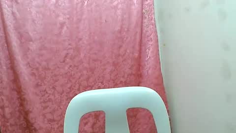 Snapshot of curious_girl247 chatting on 02-19-25, 10:31 curious_girl247 online show from 02-19-25, 10:31