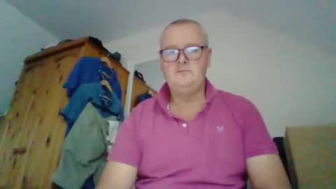 curiousax77 online show from 10-20-25, 08:37