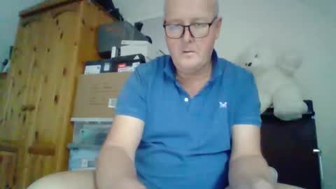 curiousax77 online show from 11-24-25, 01:00