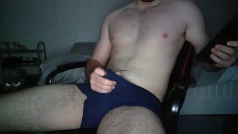 Snapshot of curiousharryxx chatting on 12-15-24, 04:15 BritishHarry online show from 12-15-24, 04:15