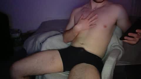 Snapshot of curiousharryxx chatting on 02-28-25, 10:28 BritishHarry online show from 02-28-25, 10:28