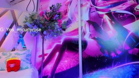 Snapshot of curlyrose_ chatting on 01-09-25, 11:45 Rose online show from 01-09-25, 11:45